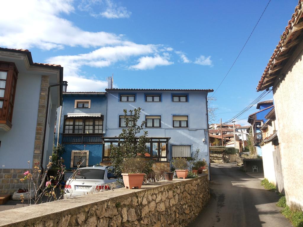 Casa Marivi Hotel Niembro Exterior photo