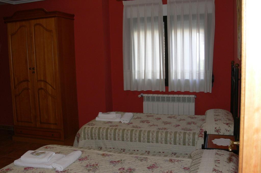 Casa Marivi Hotel Niembro Room photo
